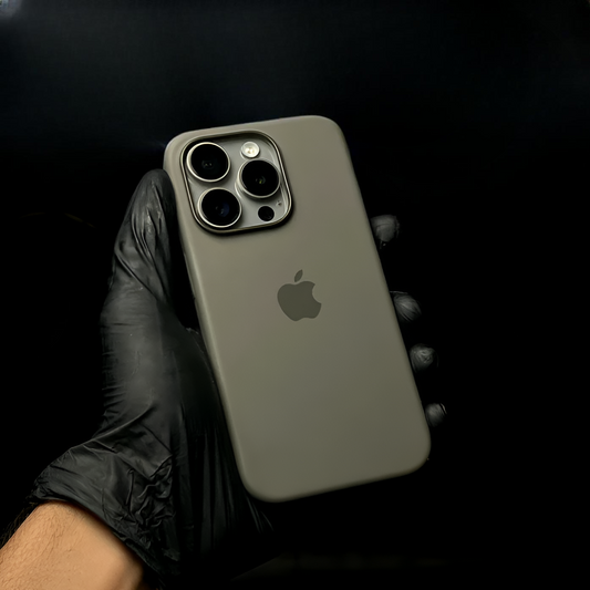 Original Silicone Case with Mage Safe Animation